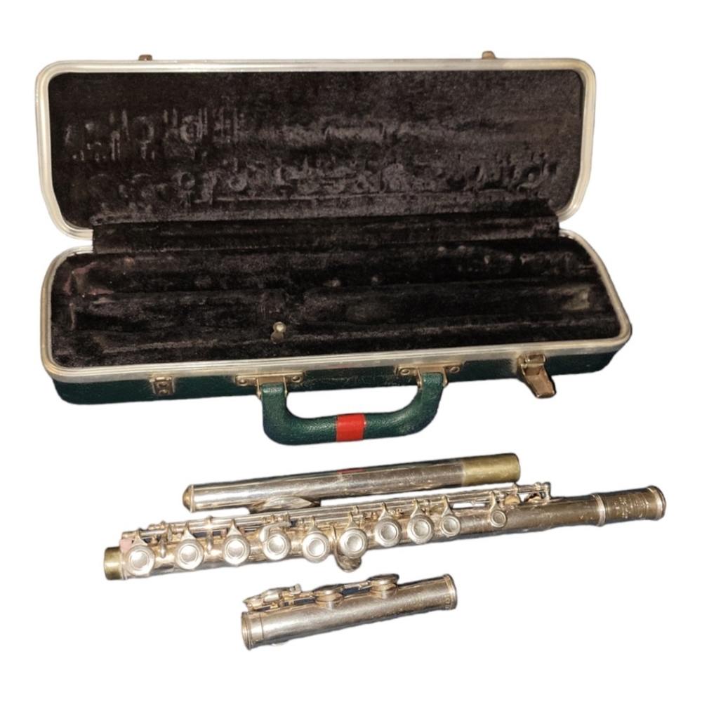 Vintage Bundy flute